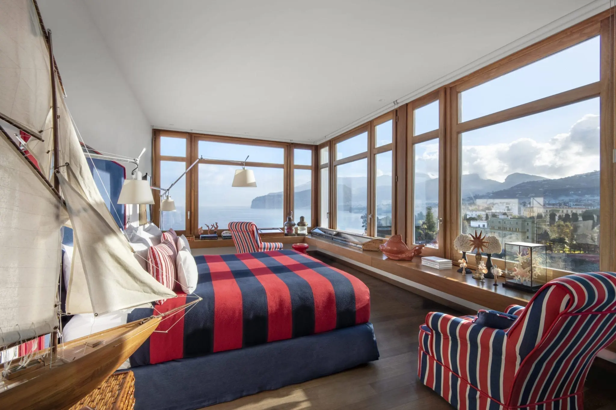 Superior Corner Rooms