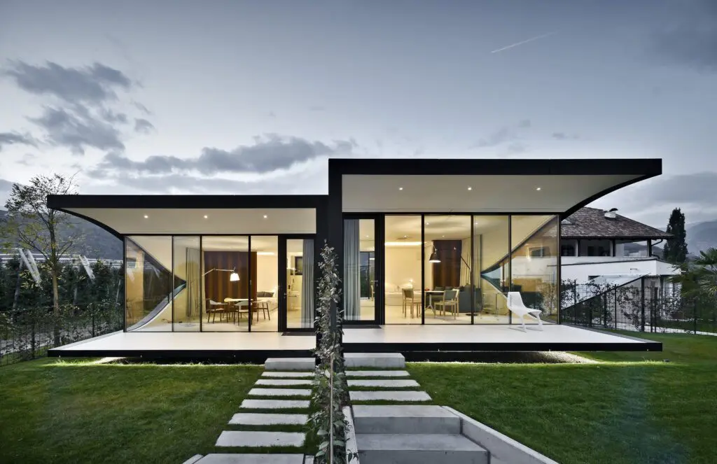 Nest Italy: Mirror Residence