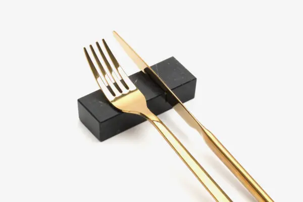 8 e Mezzo - Black Marquinia - Cutlery Rest