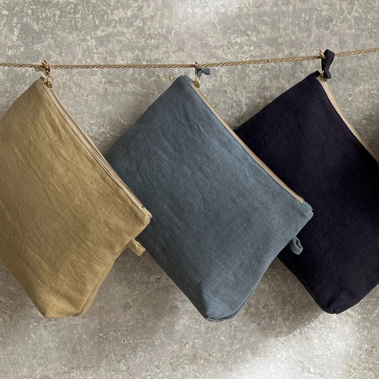 Pochette, Once Milano