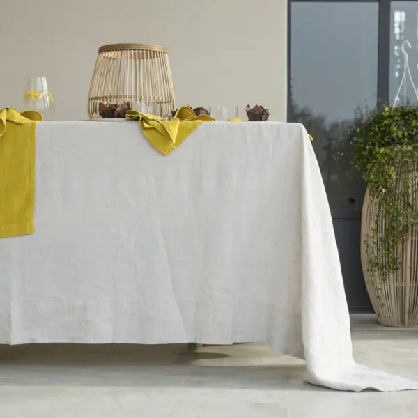 Linen Tablecloths with Large Border, Once Milano - Image 4