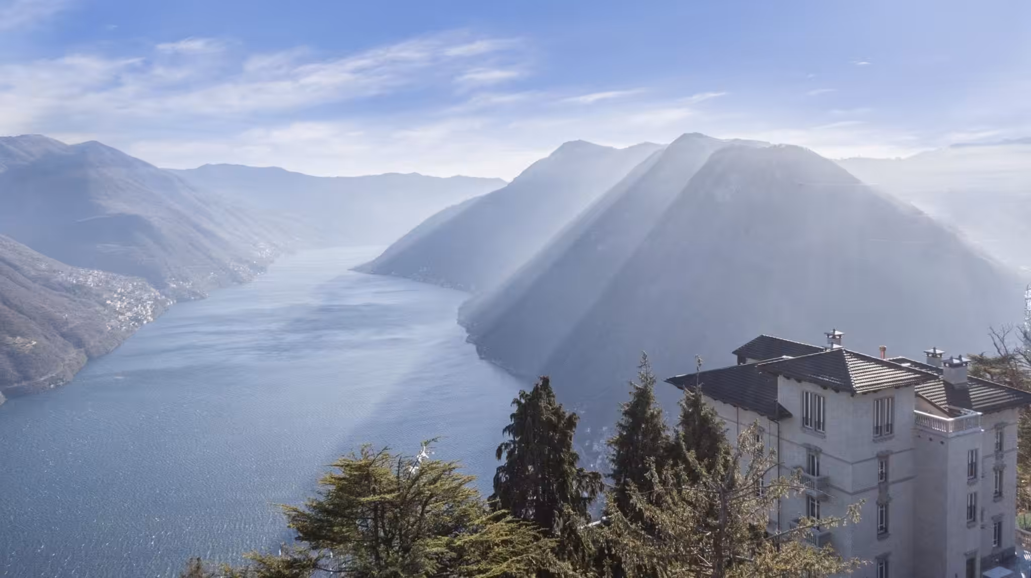 Nest Italy - Villa overlooking Lake Como