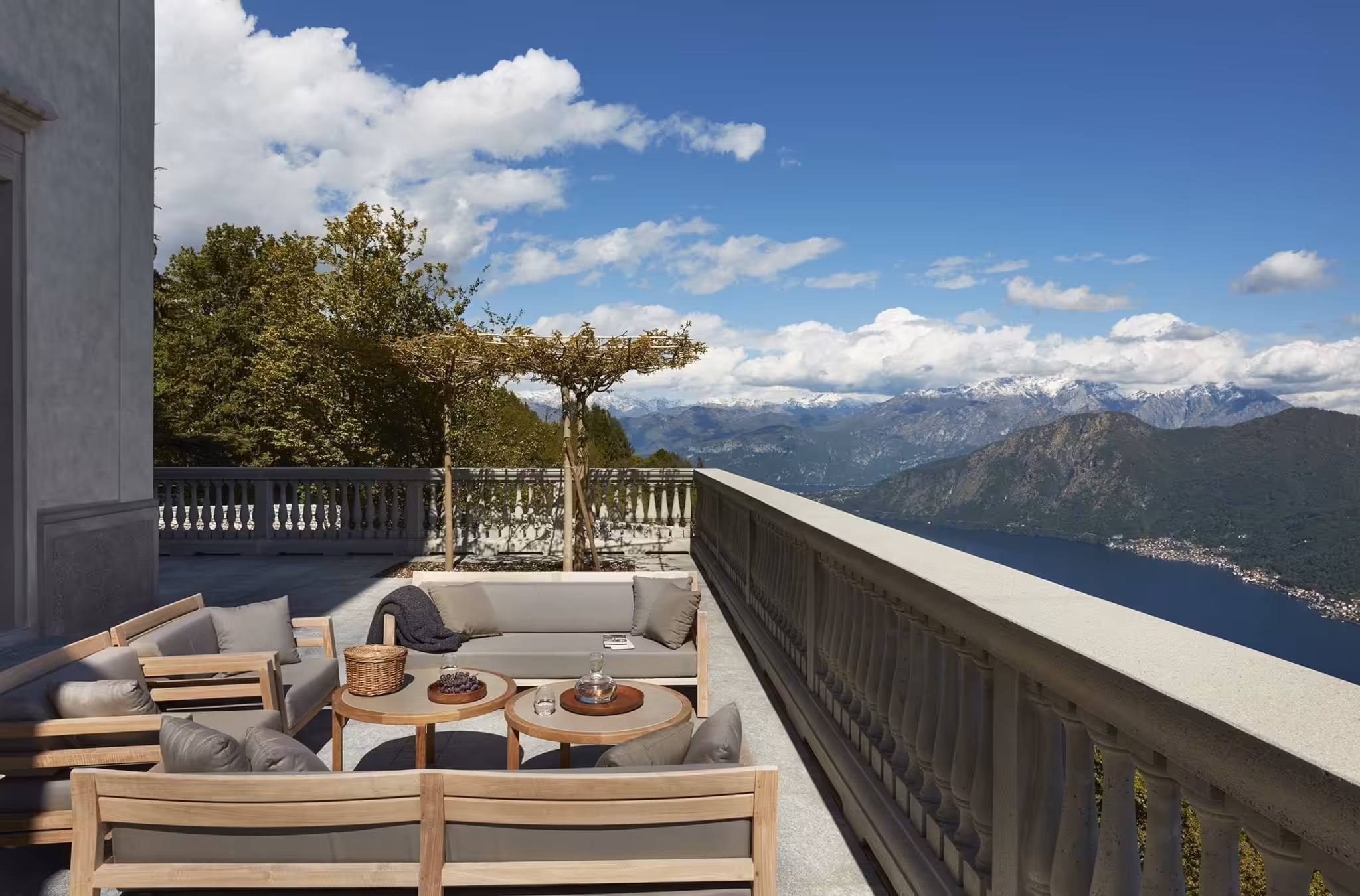 Nest Italy - Villa overlooking Lake Como