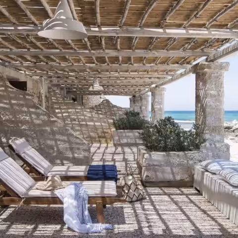 Nest Italy: Beach Boutique Hotel