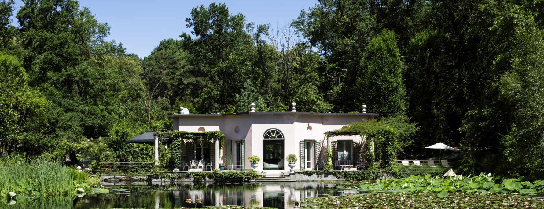 Nest Italy: Magica Villa con Lago Privato