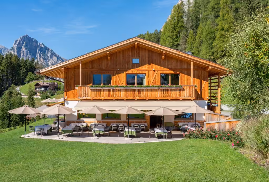 Nest Italy: Dolomiti Lodge Alverà