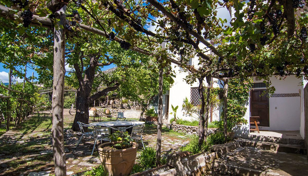 Nest Italy: Independent Cottage nestled in Amalfi Coast
