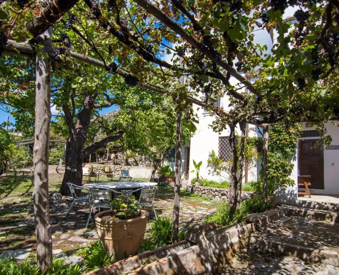 Nest Italy: Independent Cottage nestled in Amalfi Coast