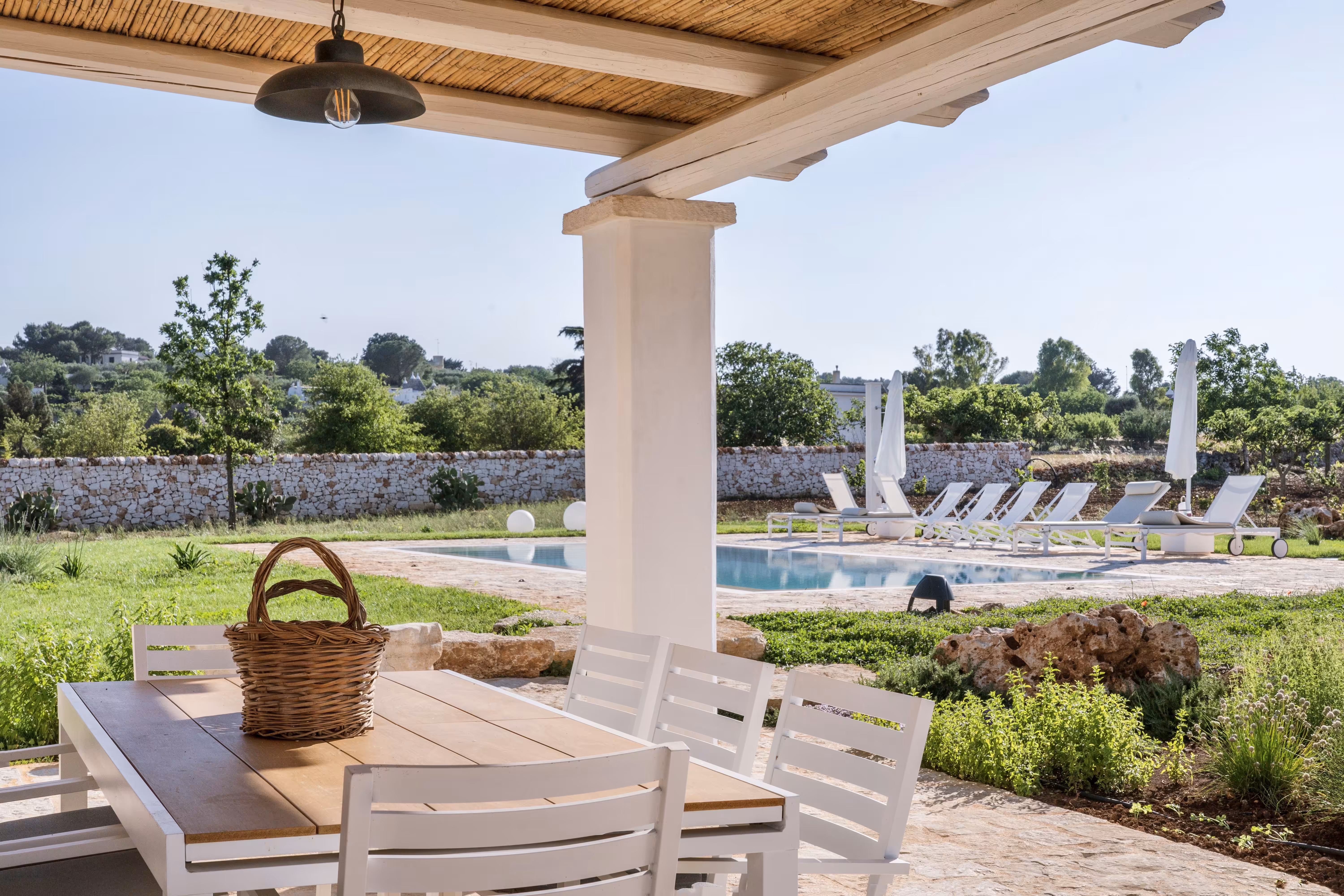 Nest Italy: Trullo Ciliegio