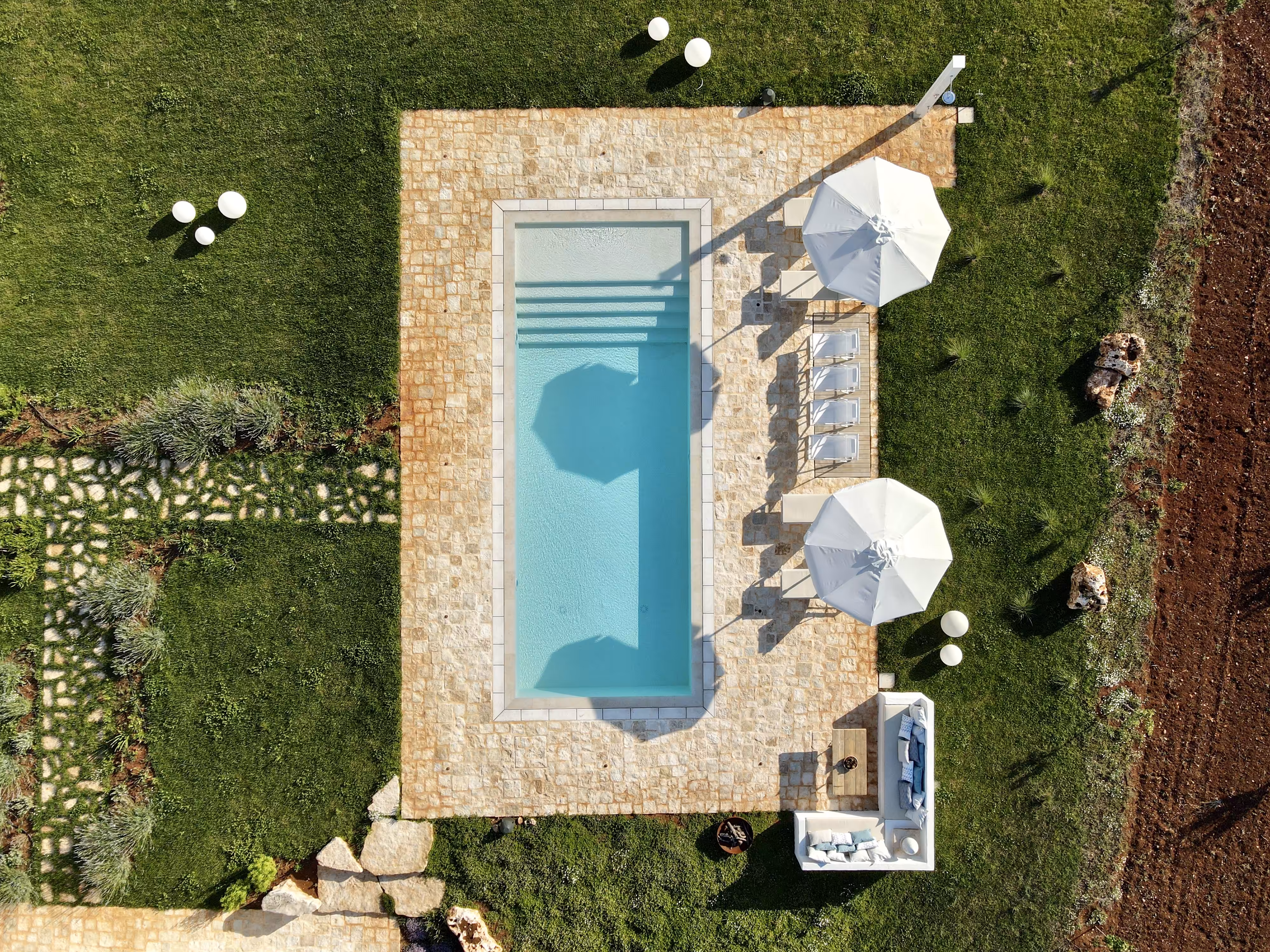 Nest Italy: Trullo Ciliegio